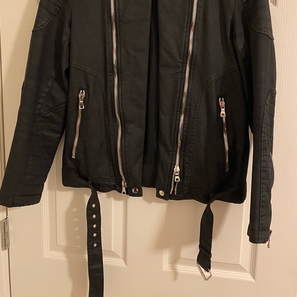 Balmain Biker Jacket
**Exclusive Item** - Picture 11 of 11